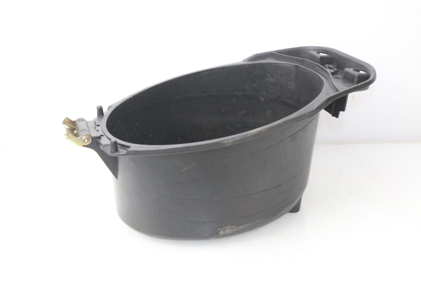 photo de KUFER POD SIEDZENIEM JM MOTORS MIA 50 (2017 - 2020) - Zoom stanu zużycia