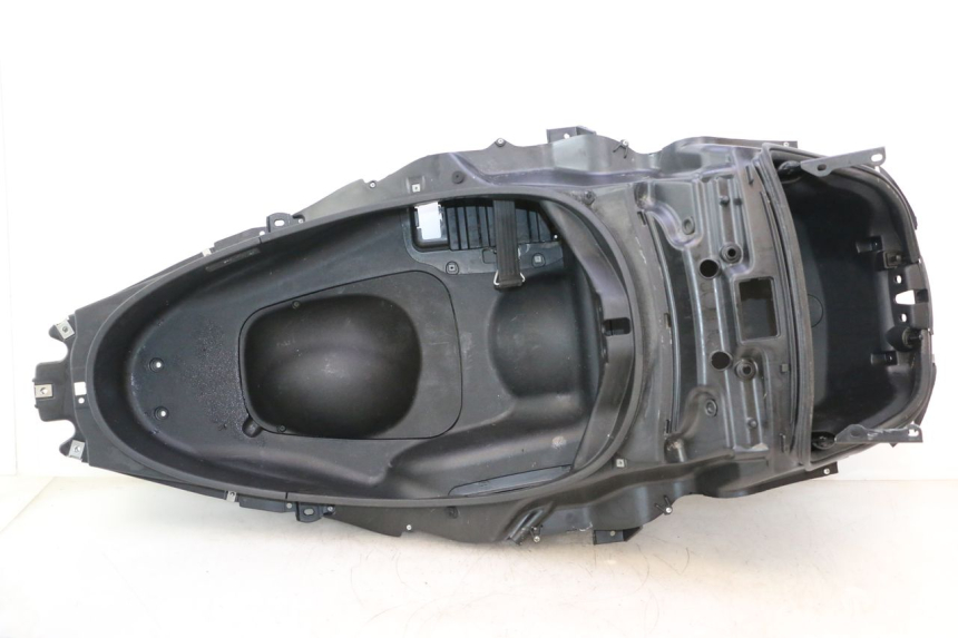 photo de KUFER POD SIEDZENIEM PIAGGIO MP3 LT 300 (2010 - 2016) - Widok główny