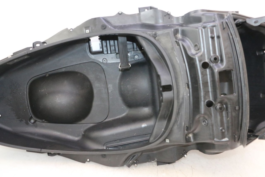 photo de KUFER POD SIEDZENIEM PIAGGIO MP3 LT 300 (2010 - 2016) - Zdjęcie dodatkowe