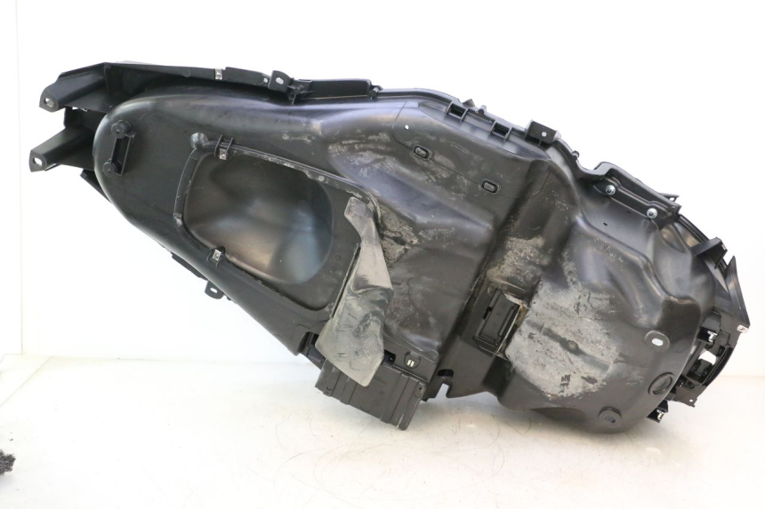 photo de KUFER POD SIEDZENIEM PIAGGIO MP3 LT 300 (2010 - 2016) - Inny kąt widzenia
