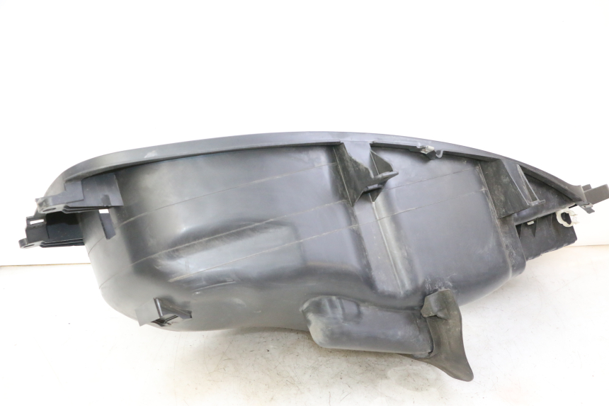 photo de KUFER POD SIEDZENIEM PIAGGIO MP3 500 (2014 - 2017) - Szczegół części