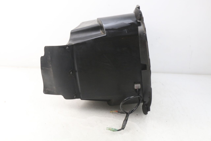 photo de KUFER POD SIEDZENIEM MBK MW TRYPTIK 125 (2017 - 2022) - Zbliżenie techniczne