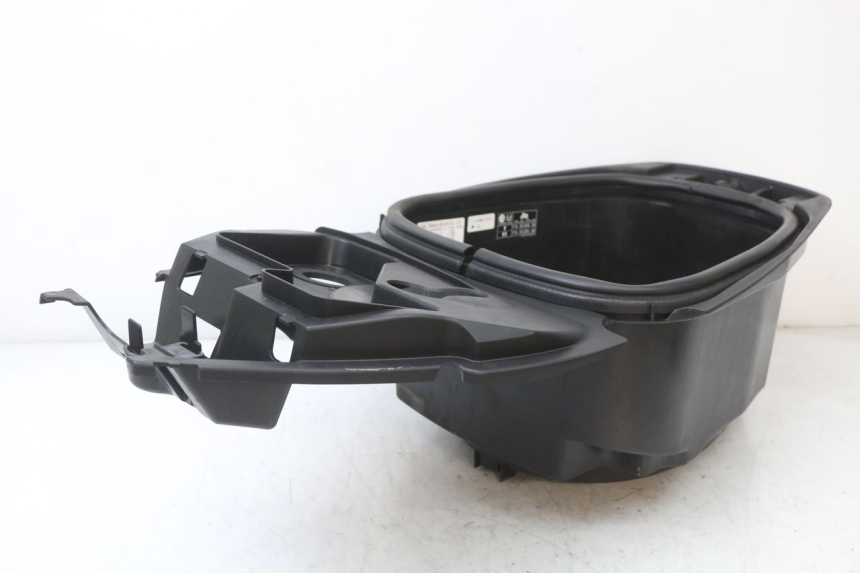 photo de KUFER POD SIEDZENIEM MBK MW TRYPTIK 125 (2014 - 2016) - Inny kąt widzenia