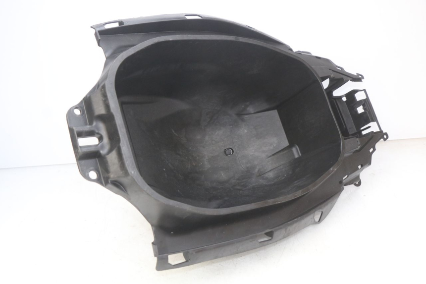 photo de KUFER POD SIEDZENIEM YAMAHA N-MAX NMAX 125 (2017 - 2020) - Inny kąt widzenia