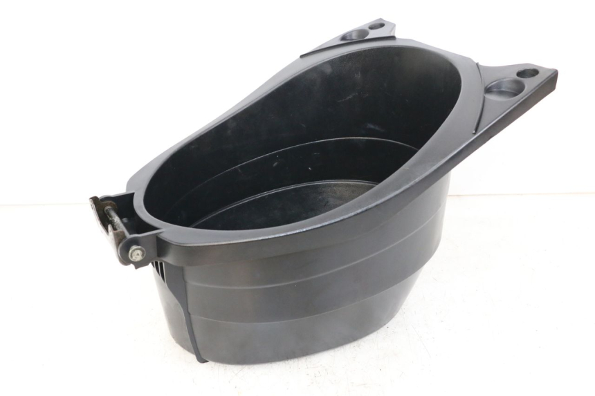 photo de KUFER POD SIEDZENIEM YAMAHA NEO'S NEOS 2T 50 (2007 - 2017) - Zbliżenie techniczne