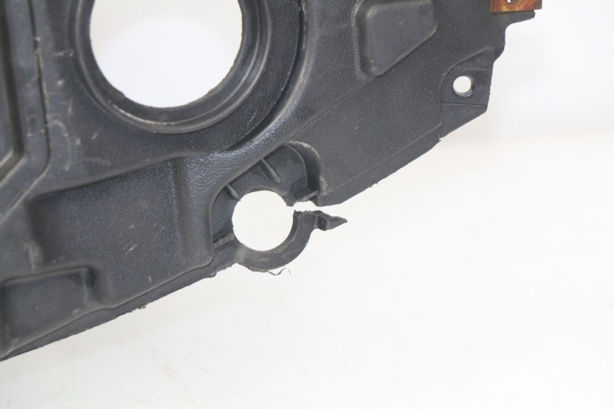 photo de KUFER POD SIEDZENIEM PIAGGIO NEW TYPHOON 50 (2010 - 2017) - Stan powierzchni