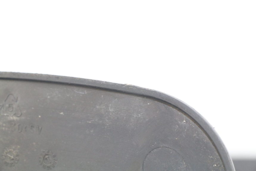 photo de KUFER POD SIEDZENIEM GILERA NEXUS 125 (2007 - 2009) - Zbliżenie techniczne