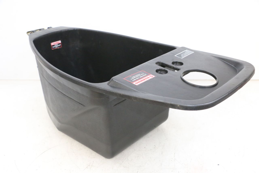 photo de KUFER POD SIEDZENIEM JM MOTORS OLDIES GT 4T 50 (2018 - 2025) - Zbliżenie techniczne