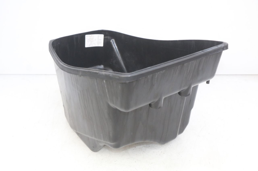 photo de KUFER POD SIEDZENIEM SYM ORBIT 2 2T 50 (2008 - 2018) - Inny kąt widzenia