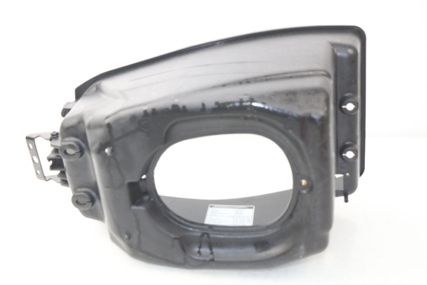 photo de KUFER POD SIEDZENIEM SYM ORBIT 2 4T 50 (2018 - 2022) - Zoom stanu zużycia