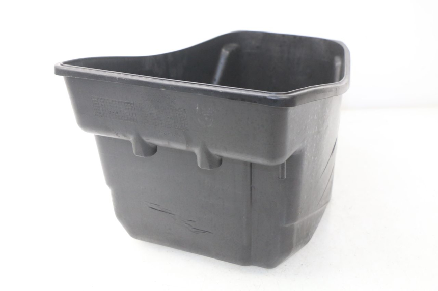 photo de KUFER POD SIEDZENIEM SYM ORBIT 2 4T 50 (2018 - 2022) - Inny kąt widzenia