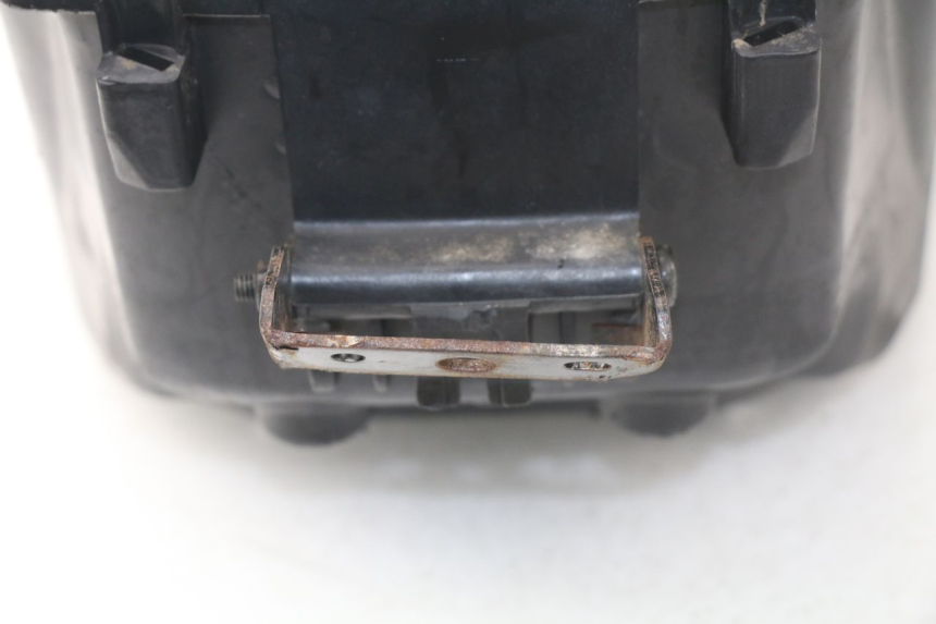 photo de KUFER POD SIEDZENIEM SYM ORBIT 2 4T 50 (2008 - 2017) - Szczegół części