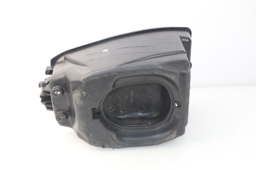 photo de KUFER POD SIEDZENIEM SYM ORBIT 2 4T 50 (2008 - 2017) - Zoom stanu zużycia