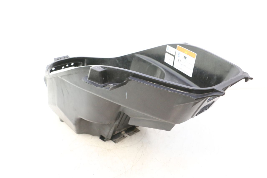 photo de KUFER POD SIEDZENIEM HONDA PCX (JF28) 125 (2009 - 2011) - Punkty mocowania