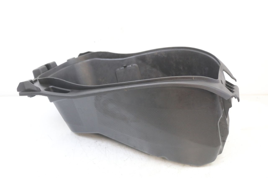 photo de KUFER POD SIEDZENIEM PEUGEOT DJANGO 125 (2014 - 2017) - Zbliżenie techniczne