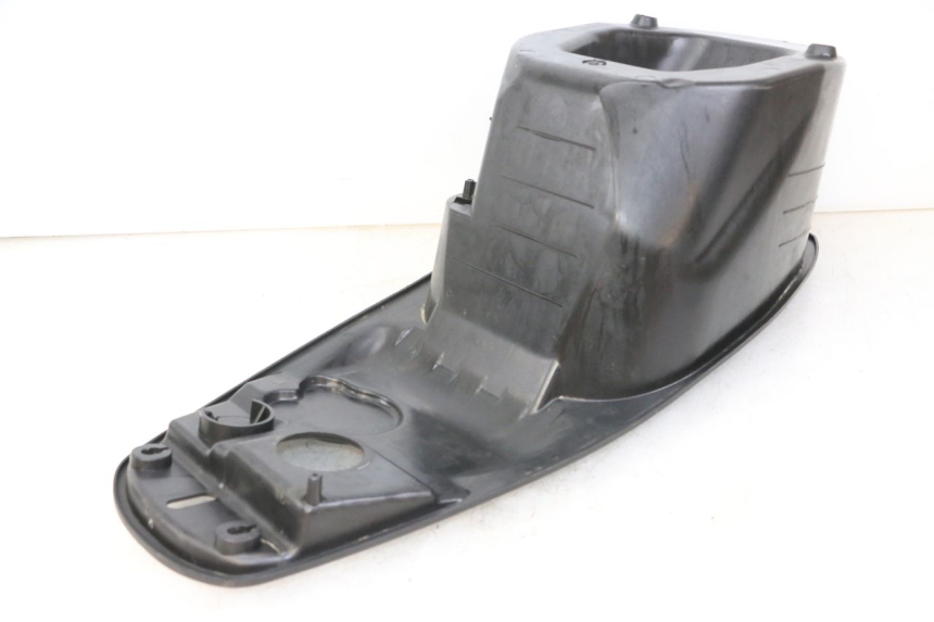 photo de KUFER POD SIEDZENIEM PEUGEOT TWEET 4T 50 (2014 - 2019) - Szczegół części