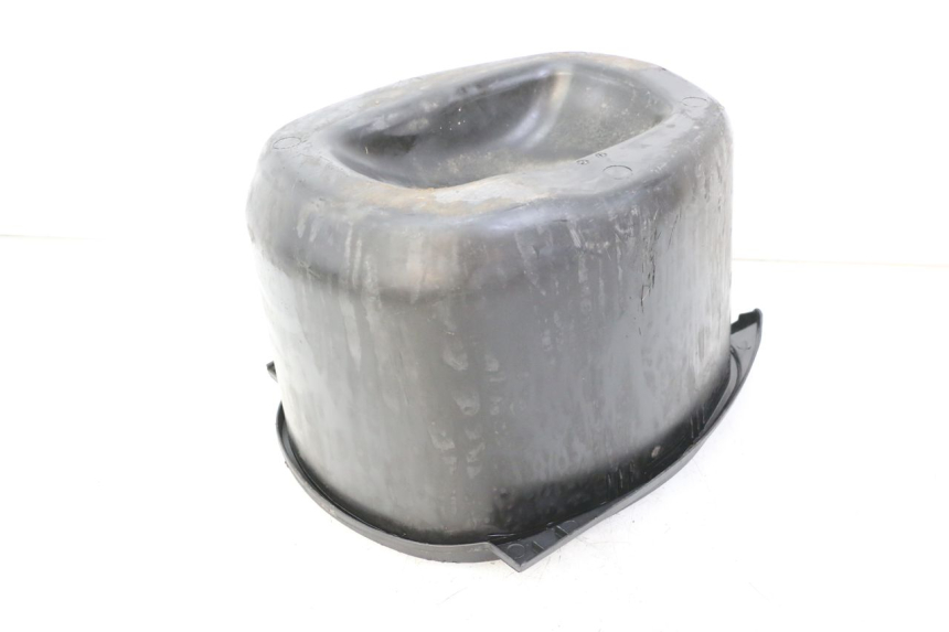 photo de KUFER POD SIEDZENIEM PIAGGIO VESPA S 2T 50 (2007 - 2014) - Zoom stanu zużycia