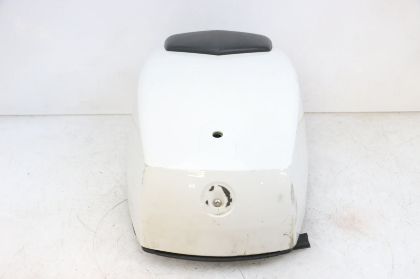 photo de KUFER POD SIEDZENIEM BMW R RT ABS 1200 (2010 - 2014) - Widok z bliska