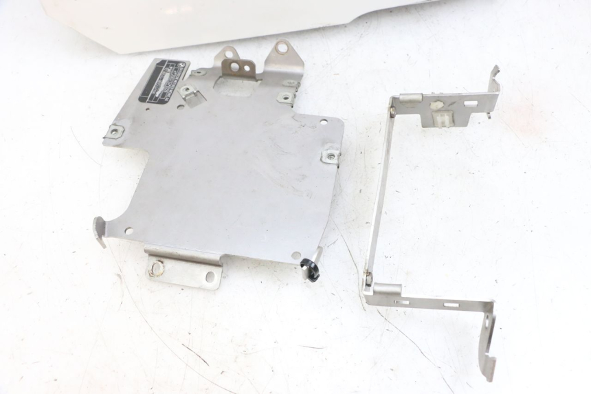 photo de KUFER POD SIEDZENIEM BMW R RT ABS 1200 (2010 - 2014) - Widok profilu