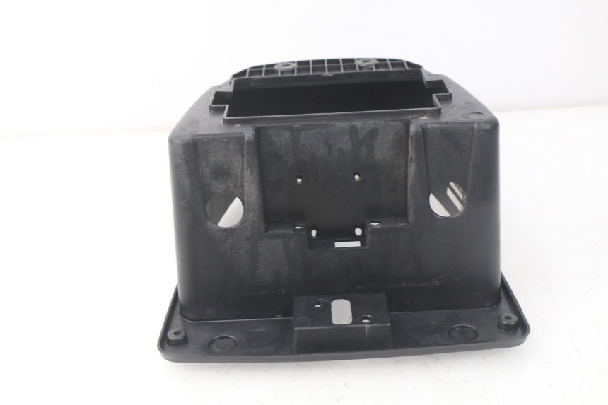 photo de KUFER POD SIEDZENIEM RED ELECTRIC RED E PRO 1 (2017 - 2019) - Zbliżenie techniczne