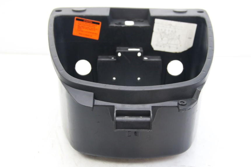 photo de KUFER POD SIEDZENIEM RED ELECTRIC RED E PRO 1 (2017 - 2019) - Zoom stanu zużycia