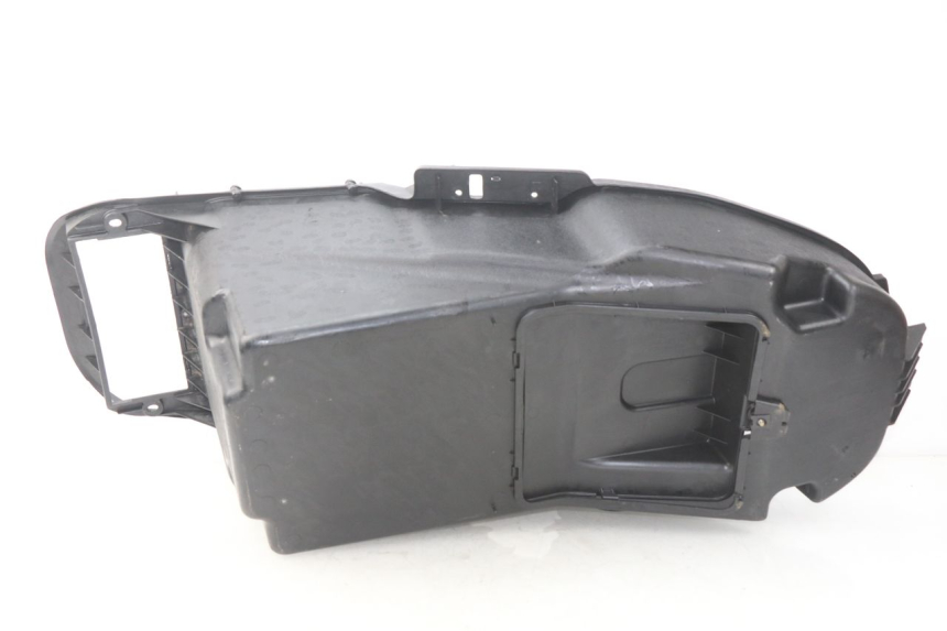 photo de KUFER POD SIEDZENIEM DAELIM S2 FI 125 (2008 - 2017) - Zoom stanu zużycia