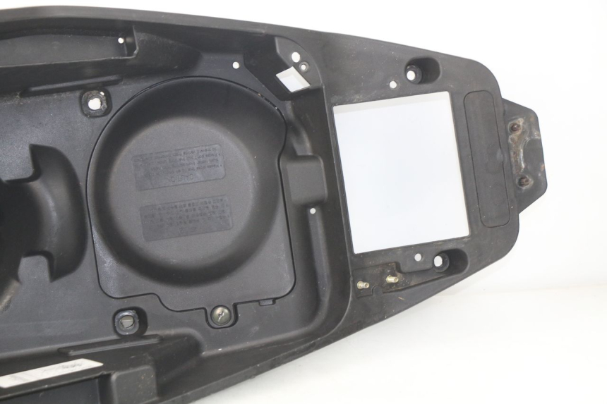 photo de KUFER POD SIEDZENIEM DAELIM S3 125 (2010 - 2017) - Widok ogólny