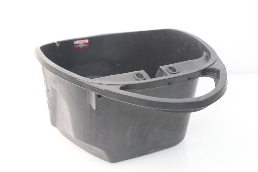 photo de KUFER POD SIEDZENIEM JM MOTORS SC 4T 50 (2012 - 2017) - Zoom stanu zużycia