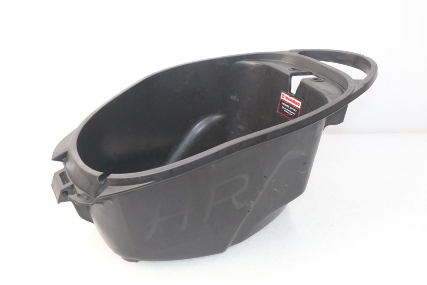 photo de KUFER POD SIEDZENIEM JM MOTORS SC 4T 50 (2012 - 2017) - Inny kąt widzenia