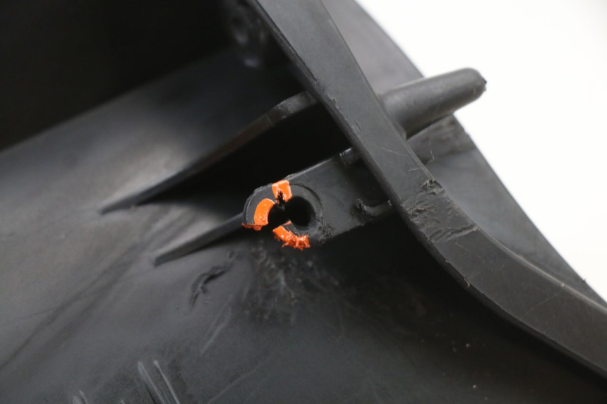 photo de KUFER POD SIEDZENIEM HONDA SH ABS 125 (2012 - 2017) - Punkty mocowania