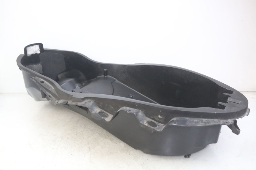 photo de KUFER POD SIEDZENIEM MBK SKYCRUISER 125 (2010 - 2013) - Widok ogólny