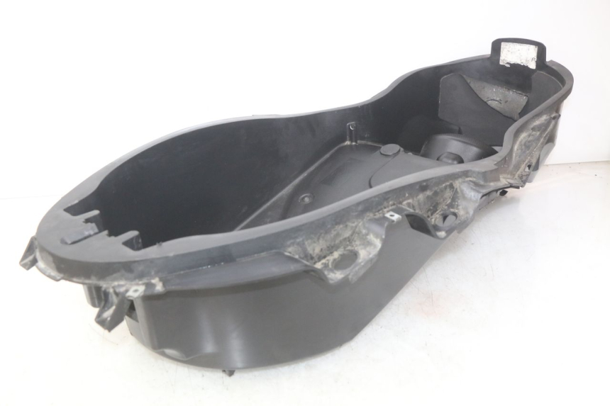 photo de KUFER POD SIEDZENIEM MBK SKYCRUISER 125 (2010 - 2013) - Punkty mocowania