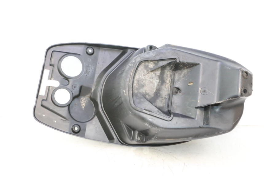 photo de KUFER SIEDZENIOWY PEUGEOT SPEEDFIGHT 2 AC 50 (2000 - 2009) - Szczegół części