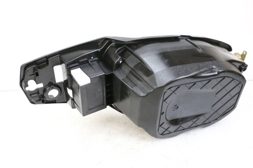 photo de KUFER POD SIEDZENIEM PEUGEOT SPEEDFIGHT 4 2T 50 (2015 - 2019) - Zoom stanu zużycia