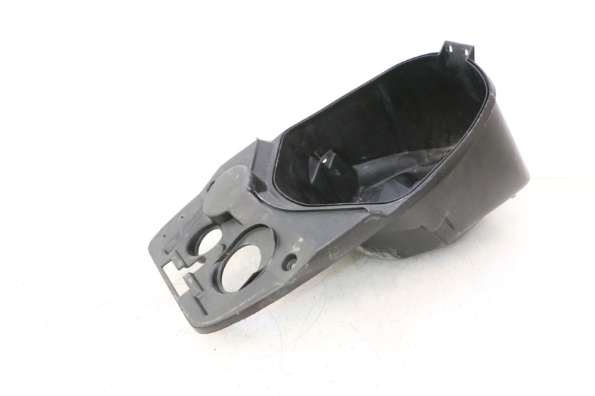 photo de KUFER POD SIEDZENIEM PEUGEOT SPEEDFIGHT LC 50 (1996 - 2002) - Zbliżenie techniczne