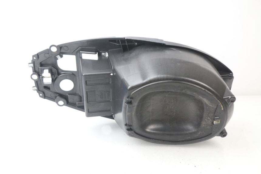 photo de KUFER POD SIEDZENIEM APRILIA SR 2T 50 (2012 - 2017) - Zoom stanu zużycia