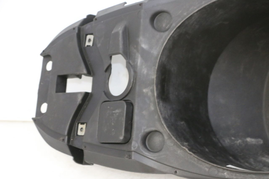 photo de KUFER POD SIEDZENIEM APRILIA SR R 2T LC 50 (2018 - 2021) - Oznaczenia i referencje