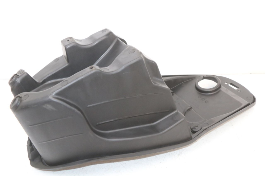 photo de KUFER POD SIEDZENIEM KYMCO SUPER 8 4T 50 (2021 - 2024) - Część sprawdzona