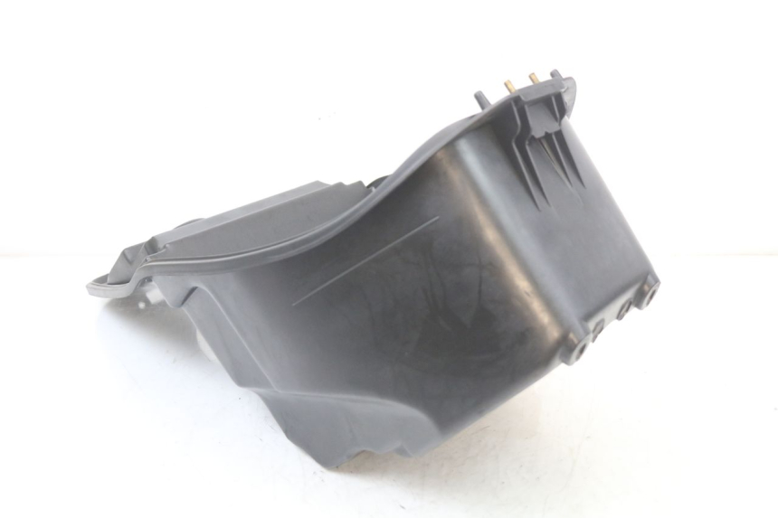 photo de KUFER POD SIEDZENIEM KYMCO SUPER 8 125 (2008 - 2015) - Inny kąt widzenia