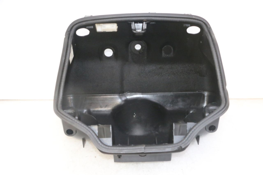 photo de KUFER POD SIEDZENIEM PIAGGIO SUPER LX 125 (2000 - 2003) - Inny kąt widzenia