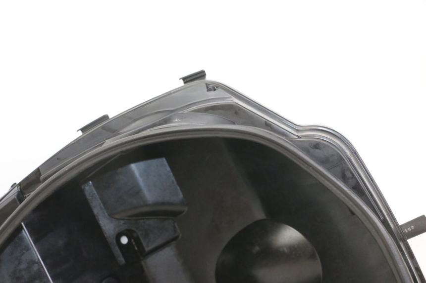 photo de KUFER POD SIEDZENIEM SUZUKI BURGMAN 125 (2018 - 2021) - Stan powierzchni