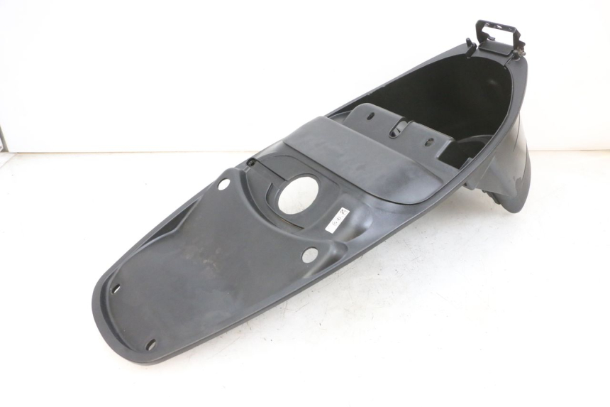 photo de KUFER POD SIEDZENIEM PEUGEOT TWEET PRO EFI 4T 50 (2021 - 2022) - Punkty mocowania