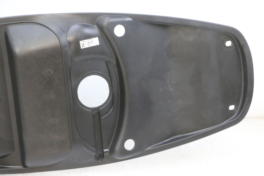 photo de KUFER POD SIEDZENIEM PEUGEOT TWEET PRO EFI 4T 50 (2021 - 2022) - Część sprawdzona