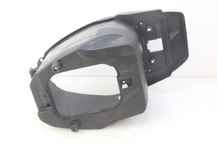 photo de KUFER POD SIEDZENIEM PEUGEOT V-CLIC VCLIC 50 (2007 - 2013) - Zoom stanu zużycia