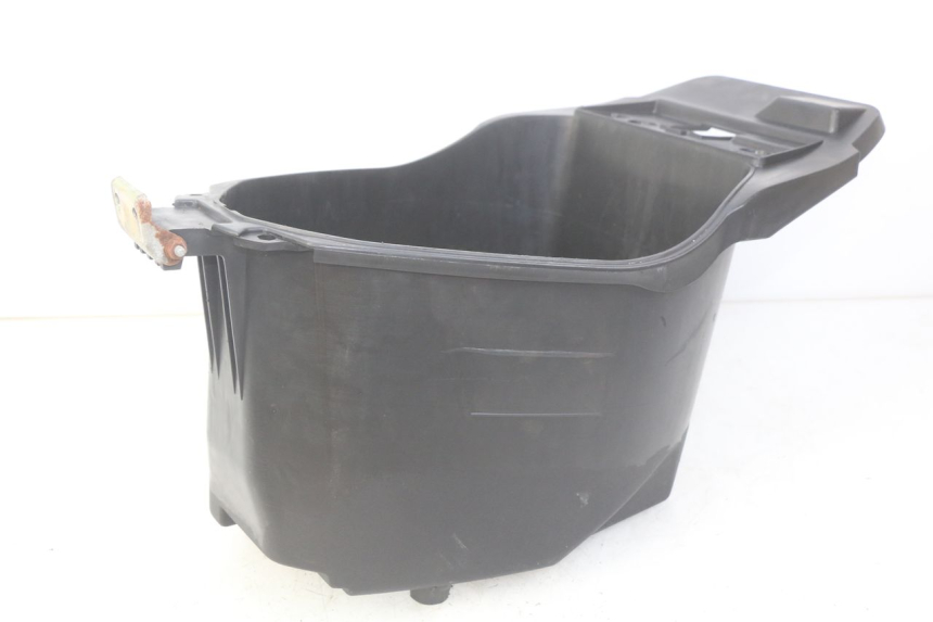 photo de KUFER POD SIEDZENIEM PEUGEOT V-CLIC VCLIC 50 (2007 - 2013) - Inny kąt widzenia