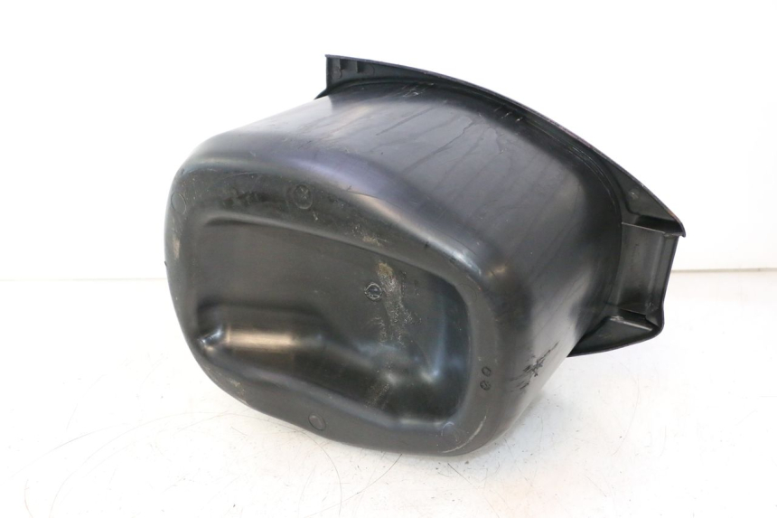 photo de KUFER POD SIEDZENIEM PIAGGIO VESPA S 2T 50 (2007 - 2014) - Inny kąt widzenia