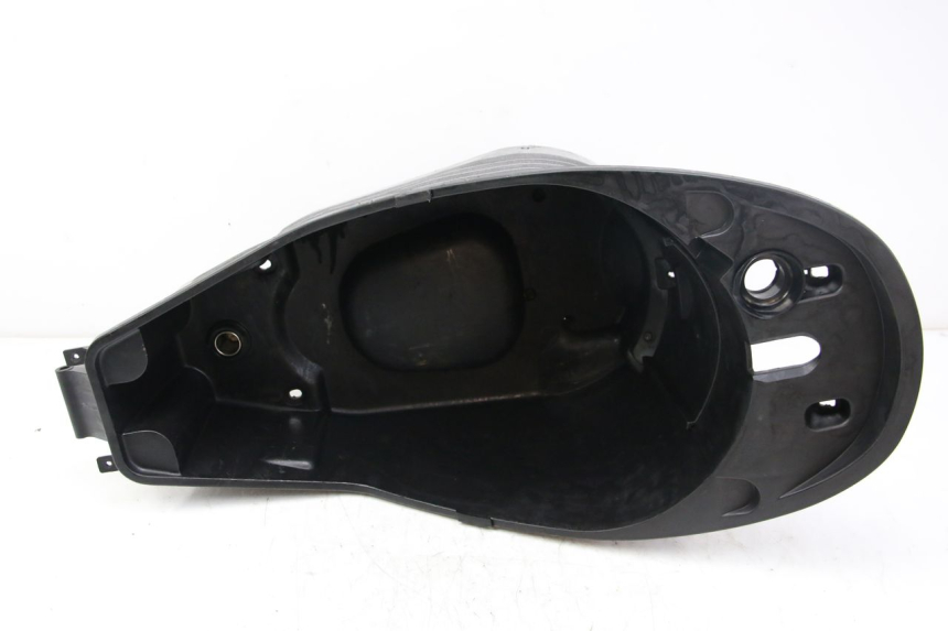 photo de KUFER POD SIEDZENIEM PEUGEOT VIVACITY NEW 2T 50 (2008 - 2017) - Widok główny