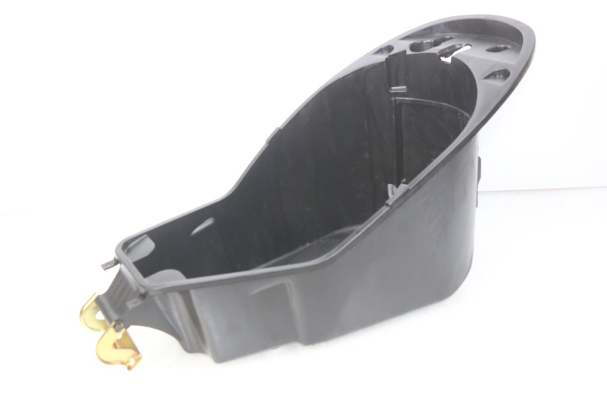 photo de KUFER POD SIEDZENIEM PEUGEOT VIVACITY NEW 4T 50 (2008 - 2017) - Widok główny