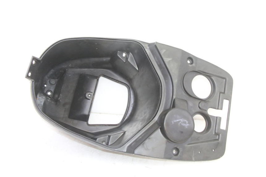 photo de KUFER POD SIEDZENIEM PEUGEOT VIVACITY 50 (2004 - 2009) - Zbliżenie techniczne