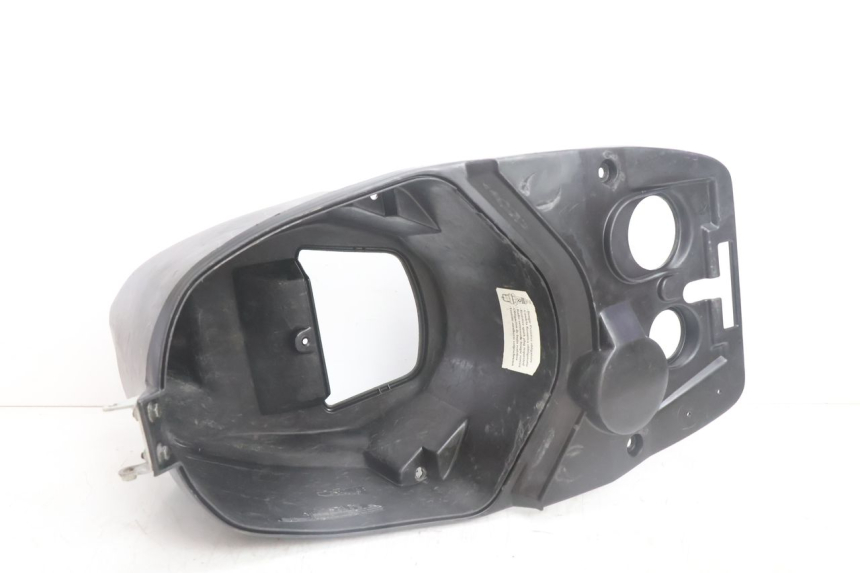 photo de KUFER POD SIEDZENIEM PEUGEOT VIVACITY 100 (1999 - 2008) - Zbliżenie techniczne